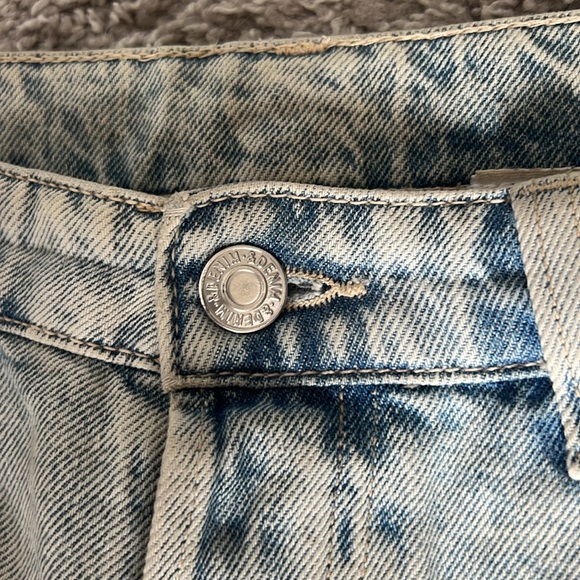 H&M Boyfriend Jeans - Picture 4 of 9